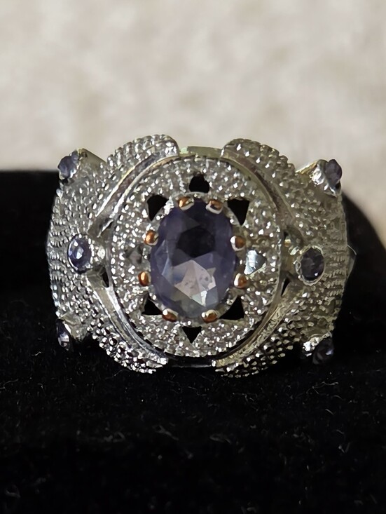 Jewelry - Vintage Sterling Silver Purple Gemstone Ornate Filigree Shield Statement Ring